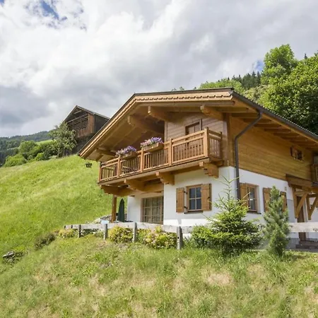 Hébergement de vacances Schoeneben Zur Muehle Wald im Pinzgau