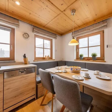 Schoeneben Zur Muehle * Wald im Pinzgau